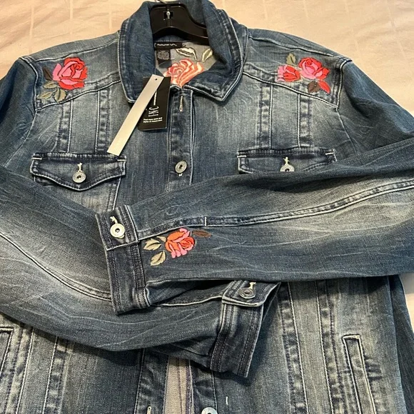 NWT INC (International Concept) Denim Floral Embroidered Jacket - Picture 8 of 10